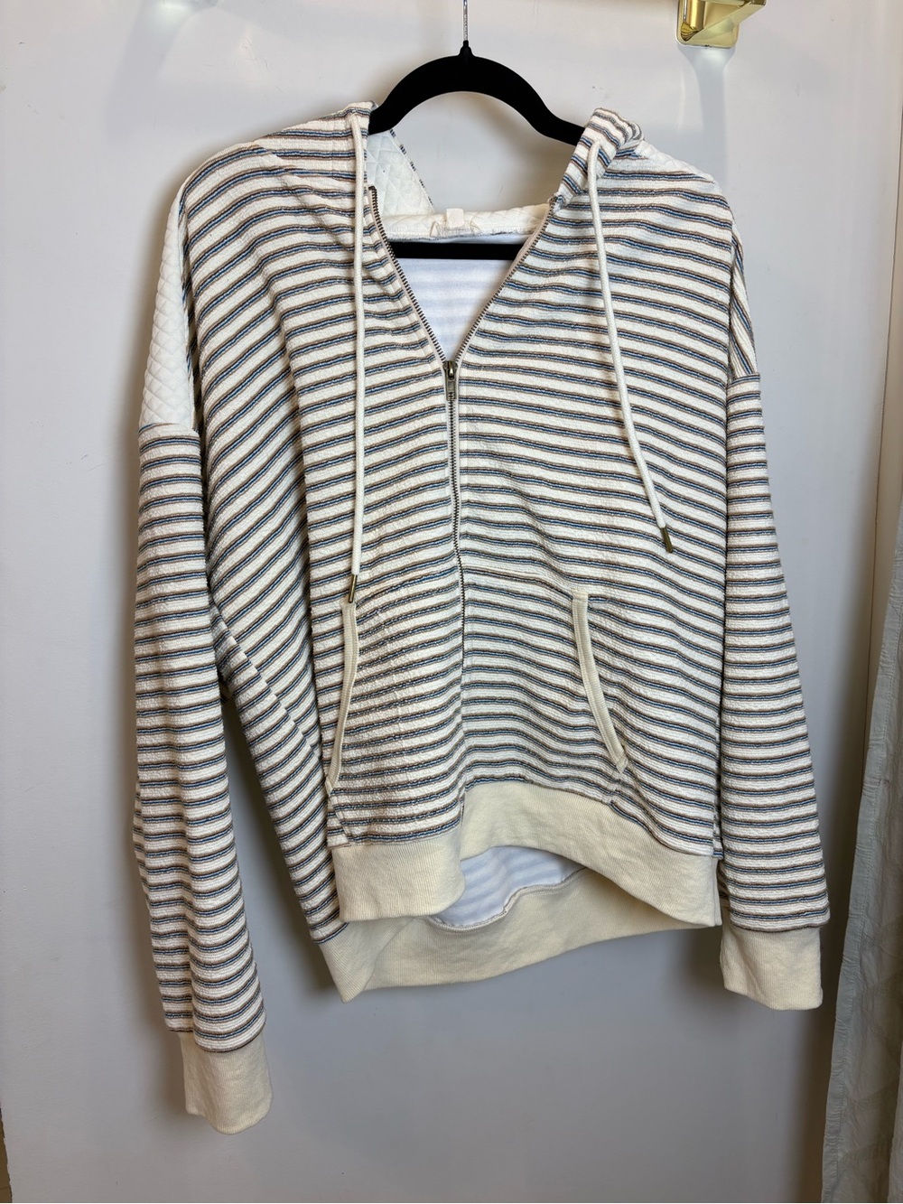 NWOT Hem and Thread Striped Full Zip Hoodie